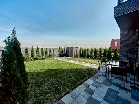 будинок за адресою Радісна