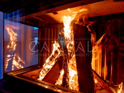 будинок за адресою Радісна