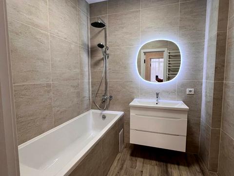 квартира за адресою Свободи вул., 12