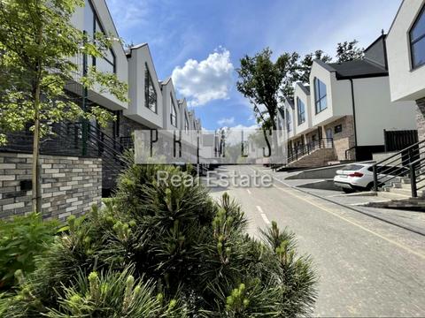 дом по адресу Евгения Коновальца ул.