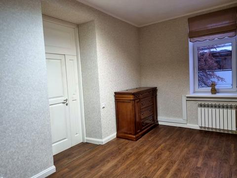 квартира за адресою Межигірська вул., 22