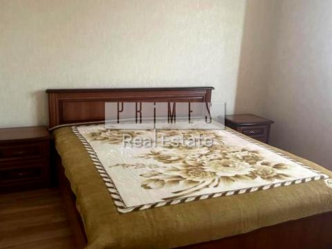 будинок за адресою Центральної Ради вул.