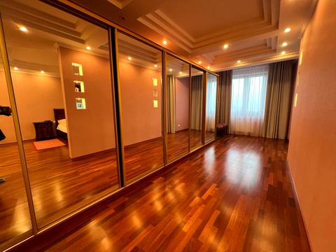 квартира за адресою Євгена Коновальця вул. (Щорса), 36-Б