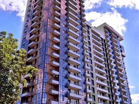 комерційна за адресою Джона Маккейна вул. (Івана Кудрі), 26