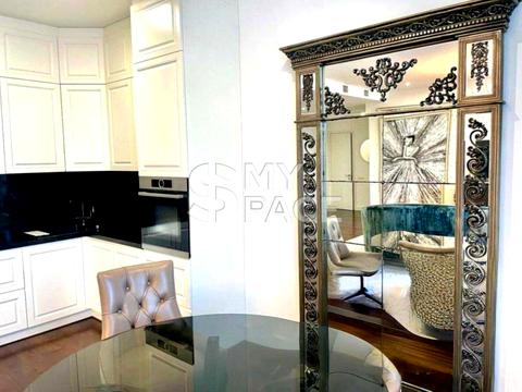 квартира за адресою Болсуновська вул. (Сергія Струтинського), 2