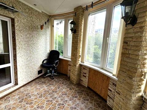 квартира за адресою Тополина вул., 14