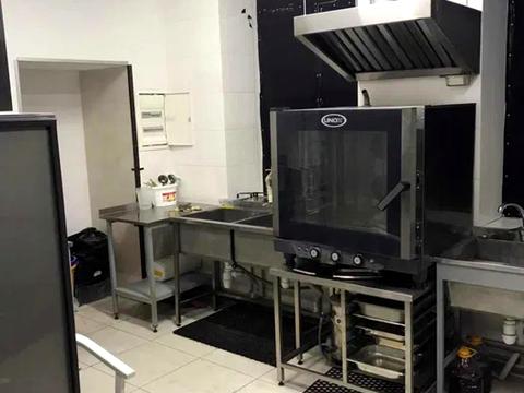 комерційна за адресою Бессарабська пл., 2