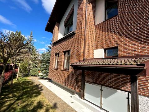 будинок за адресою смт. Козин, Старокиївська вул.