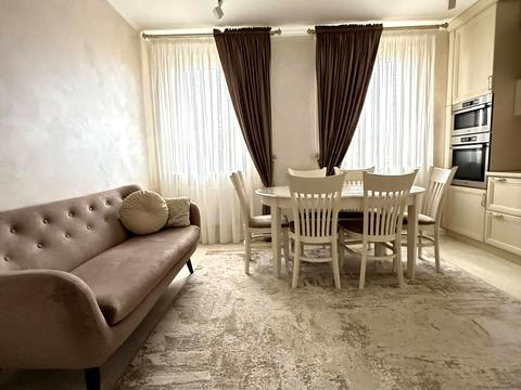 квартира за адресою Розточчя вул., 3