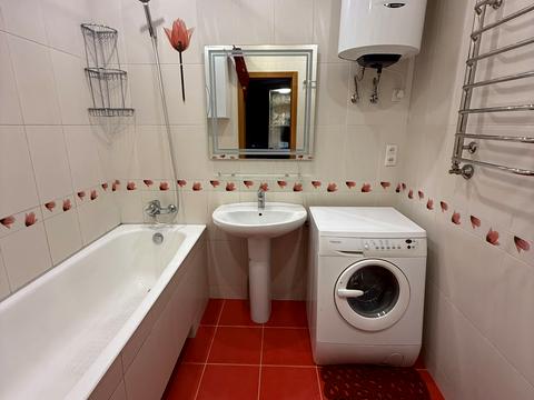 квартира за адресою Алана Шепарда вул. (Суворова), 14