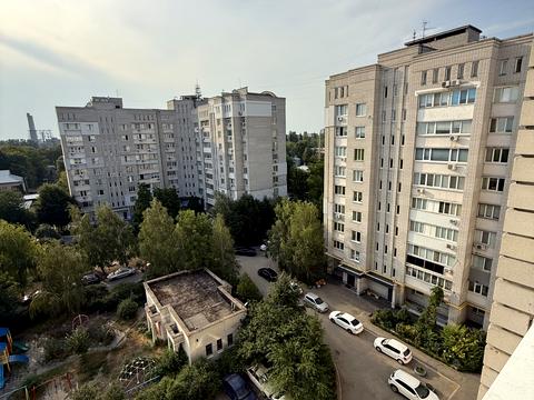 квартира за адресою Алана Шепарда вул. (Суворова), 14