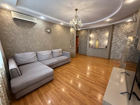 квартира за адресою Алана Шепарда вул. (Суворова), 14