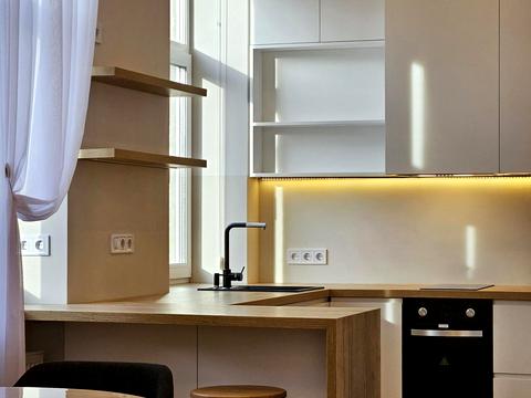 квартира за адресою Пантелеймона Куліша вул., 28