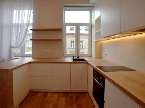 квартира за адресою Пантелеймона Куліша вул., 28