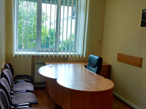 комерційна за адресою Митрополита Андрея Шептицького вул. (Анатолія Луначарського), 12