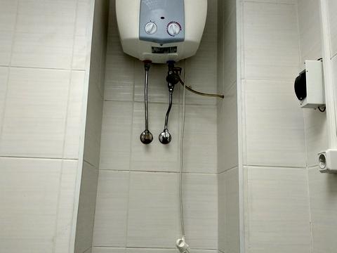 комерційна за адресою Митрополита Андрея Шептицького вул. (Анатолія Луначарського), 12