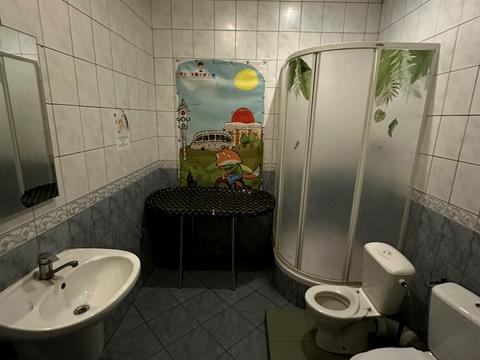 коммерческая по адресу Братьев Рогатинцев ул., 18