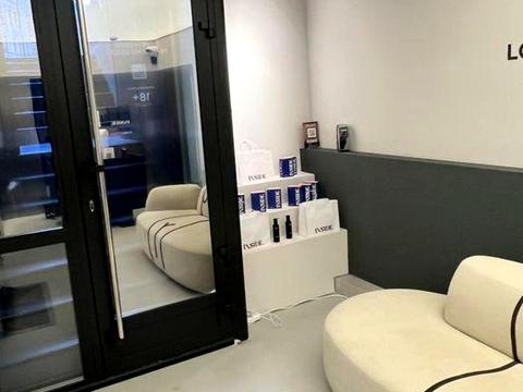 комерційна за адресою Басейна вул., 1/2