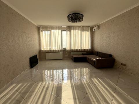 квартира за адресою Київ, Трускавецька вул., 4-Б