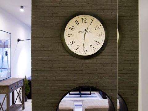 квартира за адресою Дніпровська набережна вул., 14-Б