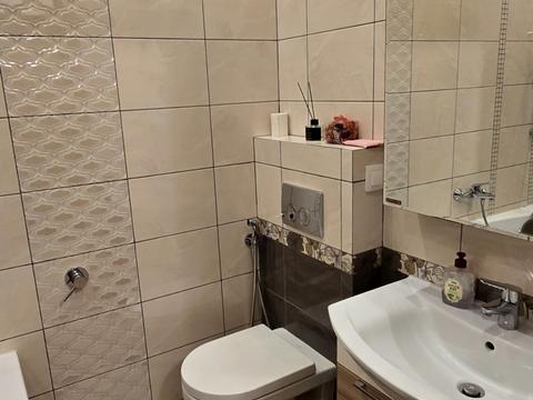 квартира за адресою Мирона Тарнавського вул. (Кутузова), 87