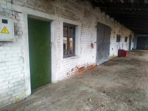 комерційна за адресою Степана Бандери вул. (Попова), 14