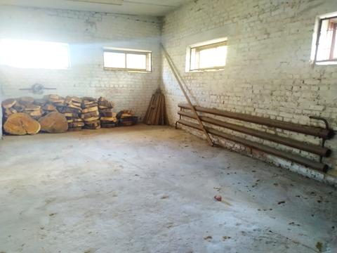 комерційна за адресою Степана Бандери вул. (Попова), 14