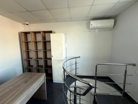 комерційна за адресою Гетьмана Виговського вул., 1