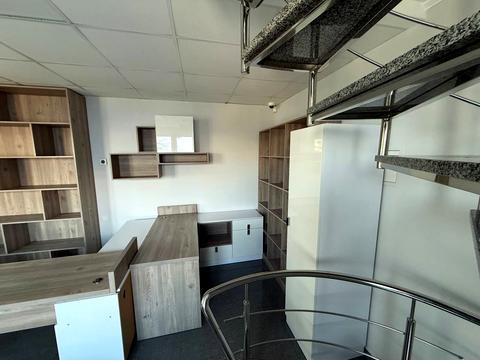 комерційна за адресою Гетьмана Виговського вул., 1