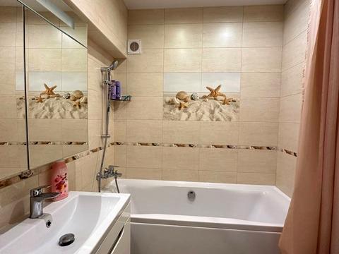 квартира за адресою Платонова бульв. (Королеви Анни), 26