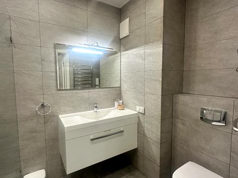 квартира за адресою Анатолія Петрицького вул., 17