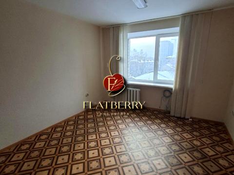 комерційна за адресою Лабораторний пров., 1