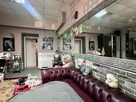 комерційна за адресою Кам'янська вул., 30