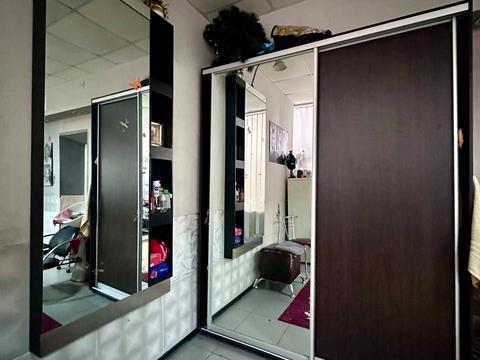 комерційна за адресою Кам'янська вул., 30