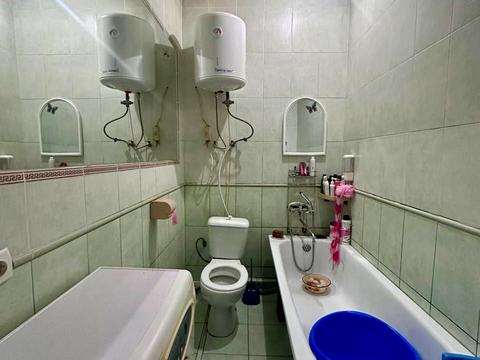 комерційна за адресою Кам'янська вул., 30