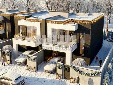 дом по адресу Евгения Коновальца ул.