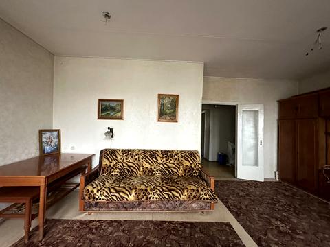 квартира за адресою Михайла Грушевського вул. (Карла Лібкнехта), 1