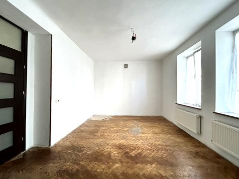 квартира за адресою Родини Барвінських вул., 14