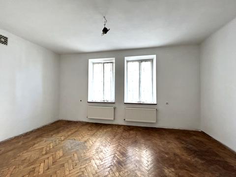 квартира за адресою Родини Барвінських вул., 14