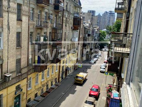 коммерческая по адресу Чеховский пер., 8