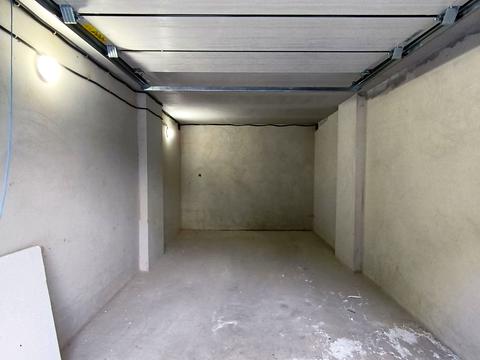 паркомісце за адресою Івано-Франківськ, Юліана Пелеша вул., 3