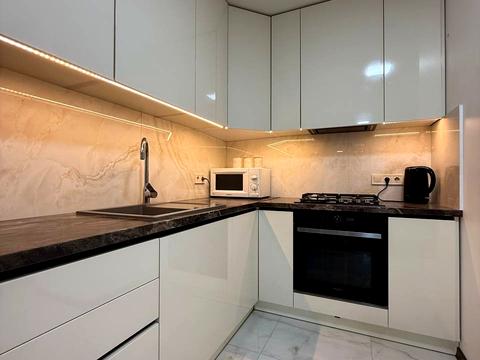 квартира по адресу Зеленая ул., 204г