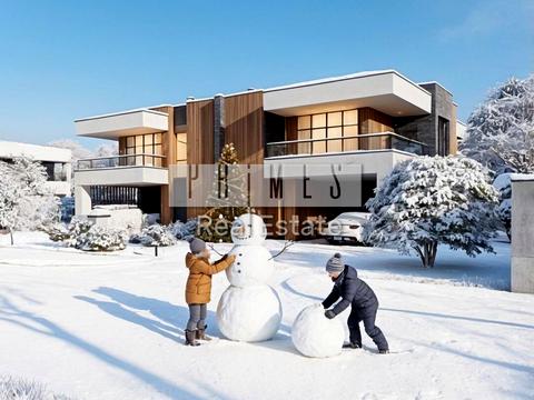 дом по адресу Евгения Коновальца ул.