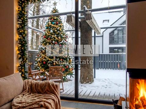 дом по адресу Евгения Коновальца ул.