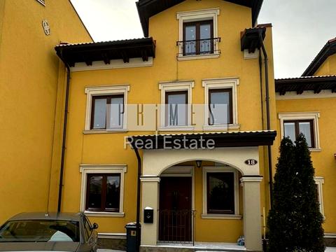 будинок за адресою Богатирська вул.