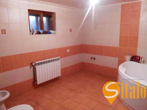 будинок за адресою Андрія Мельника вул. (), 22б