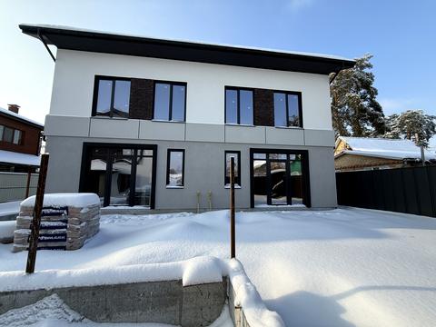 будинок за адресою Українська вул.