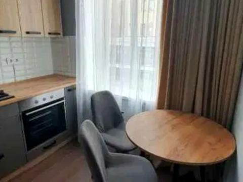 квартира за адресою Бульварно-Кудрявська вул. (Воровського), 39/11