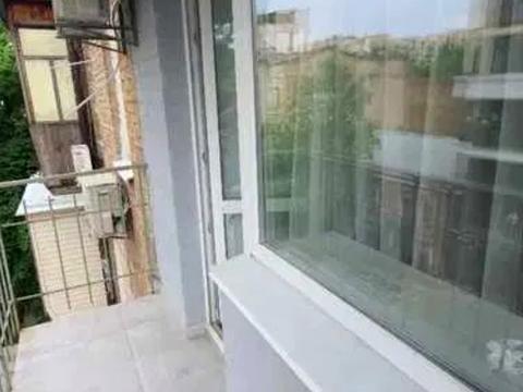 квартира за адресою Бульварно-Кудрявська вул. (Воровського), 39/11