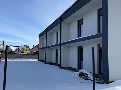 будинок за адресою Героїв УПА вул.